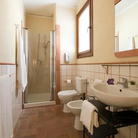 Borgo Filicardo 아파트 *